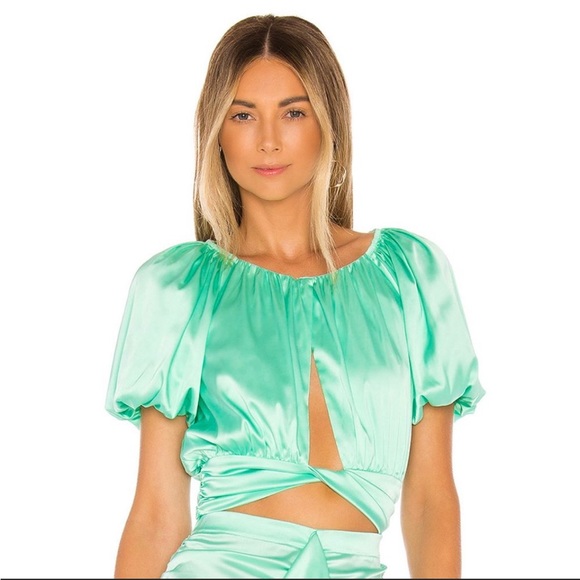 NWT For Love & Lemons X REVOLVE Puff Sleeve Satin Crop Top in Green - Picture 1 of 3